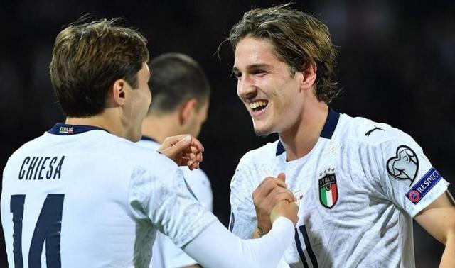  罗马诺爆料尤文冬窗密谈哈兰德转会条款  